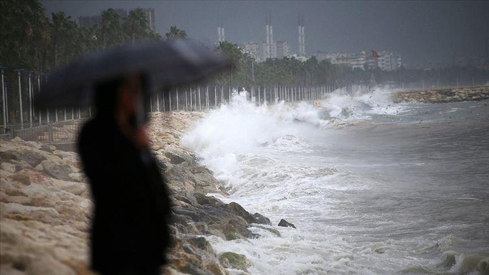 Bu illerde yaşayanlar dikkat Meteoroloji’den şiddetli yağış ve rüzgar uyarısı