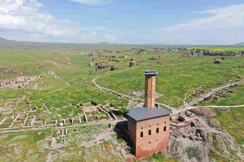 Anadoluda yapılan ilk Türk camisi Ebul Menuçehr: Asırlardır zamana meydan okuyor