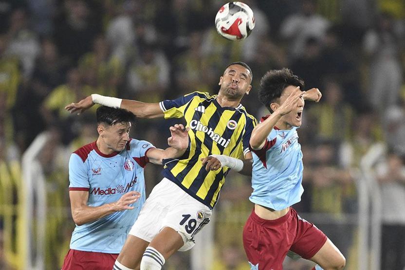 Fenerbahçe taraftarı Hollanda manşetlerinde: CEHENNEM GİBİ