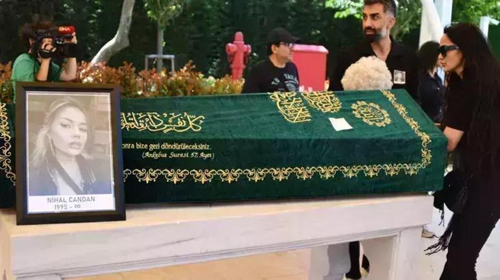 Nihal Candanın Son Mesajı Ortaya Çıktı Vefat Etmeden Önce...