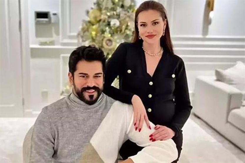 Boşanacakları İddia Edilmişti Fahriye Evcen ve Burak Özçivitten Düşman Çatlatan Paylaşım