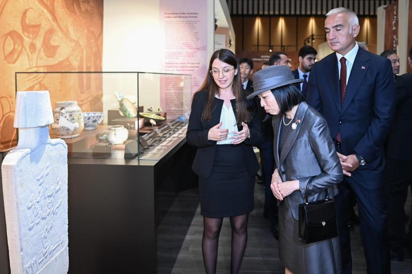 Japon Prenses’in tırnağındaki Türk bayrağı: Kültürel dostluğun ince detayı