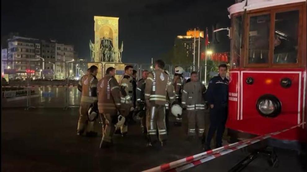 Taksim’de tramvayda korkutan yangın