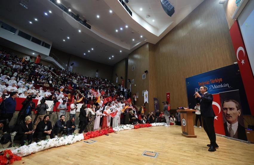 Enerji ve Tabii Kaynaklar Bakanı Bayraktar: Ana muhalefet sınıfta kaldı, o tesis orada olmasın diye mücadele ettiler
