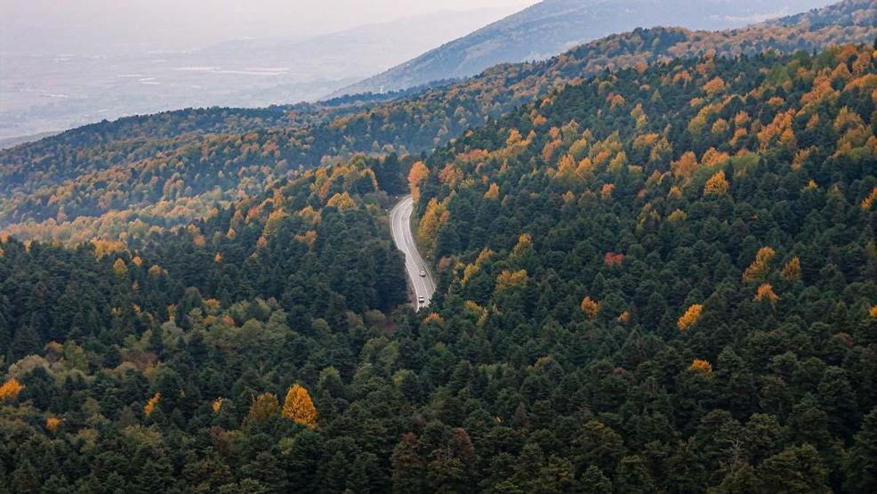 Gölcük Tabiat Parkı’nda sonbahar güzelliği mest etti