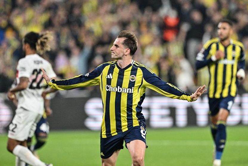 Beşiktaş - Fenerbahçe derbisinde tüm gözler golcülerde