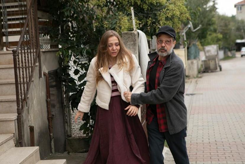 “AFFET BENİ BABA” ALİ ESKİ KARISINI KAÇIRIYOR