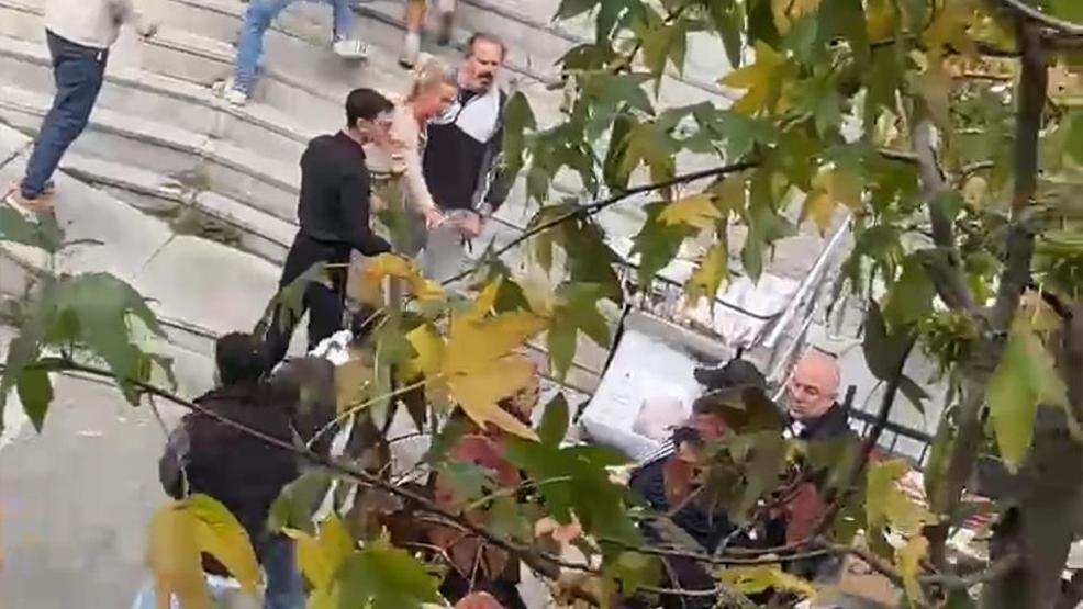 Kolundan tutup numarasını istemişler... 15 yaşındaki kız çocuğuna taciz iddiası: Abi iki kişiyi bıçakladı