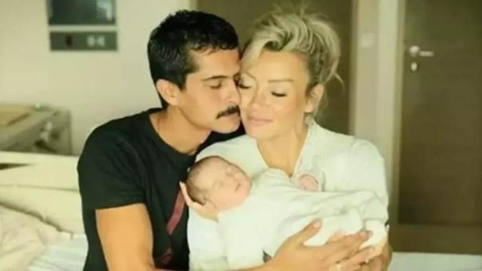 2. kez evlenmişlerdi İsmail Hacıoğlu’na eşinden duygusal doğum günü kutlaması