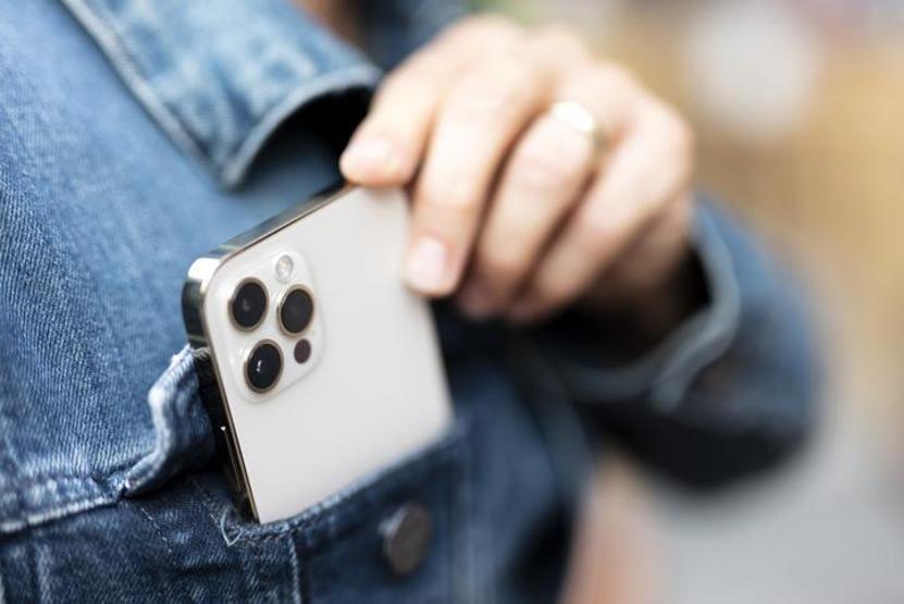13 ARALIK 2025 ÖĞRENCİYE ÖTVSİZ AKILLI TELEFON SON DURUM Öğrenciye ÖTVsiz akıllı telefon şartları neler iPhone, Samsung, PlayStation...