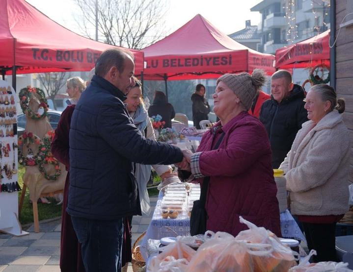 Kadınlardan, SMAlı Rüzgar bebek için yardım panayırı