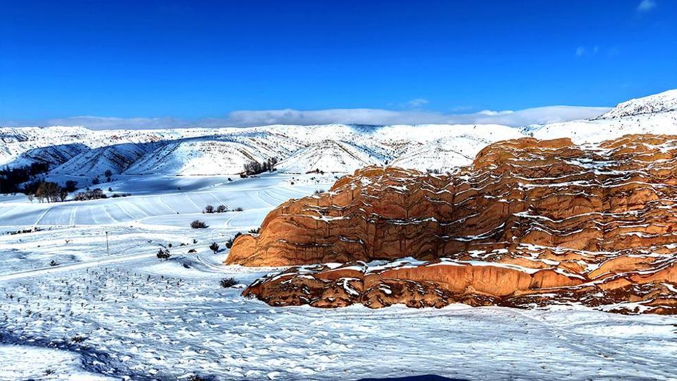 MARSA KAR YAĞDI Eğribucakta kızılın üzerine düşen beyaz büyüledi