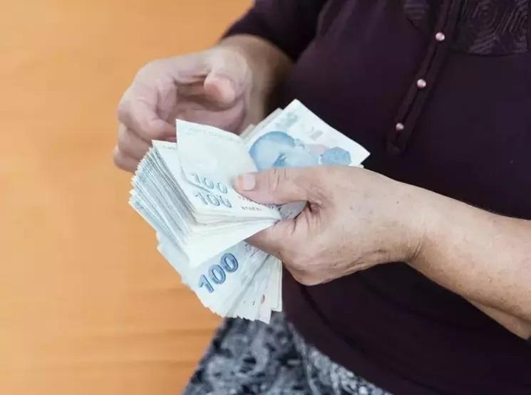 EMEKLİ MAAŞI ZAMMI 2026 SSK , BAĞKUR 16.881 TL, 18.000 TL ALANLAR İÇİN HESAPLAMA TABLOSU 2026da emekli maaşı ne kadar olacak, yüzde kaç zam gelecek