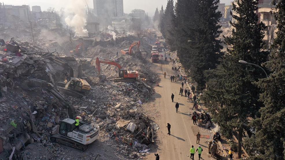 6 ŞUBAT DEPREMİNDE KAÇ KİŞİ ÖLDÜ 6 Şubat 2023 Kahramanmaraş Depremleri Kaç Şiddetinde Oldu, Saat Kaçta Deprem Kaç Dakika Sürdü İşte Deprem Felaketine Dair Tüm Detaylar...