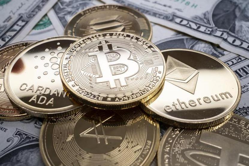 ABD verileri kriptoyu sarstı Bitcoin 67 bin dolara çekildi