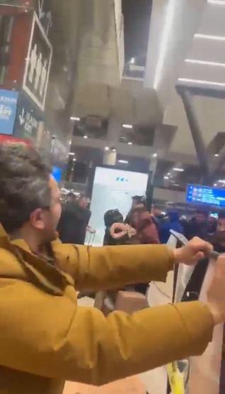 İstanbulda fırtına hayatı olumsuz etkiledi