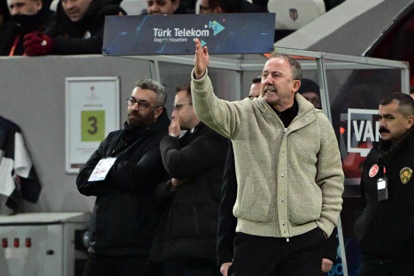 Beşiktaş İkinci Başkanı Hakan Daltaban ateş püskürdü: Utanır o pozisyonda kırmızı kartı verirdim