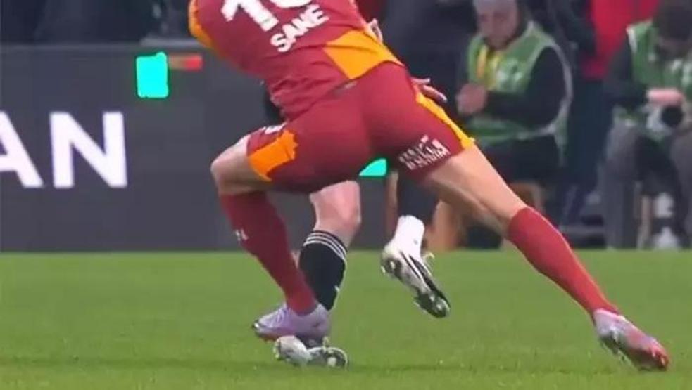 Beşiktaş-Galatasaray derbisinin tartışmalı pozisyonları incelendi: Penaltı, kırmızı kart