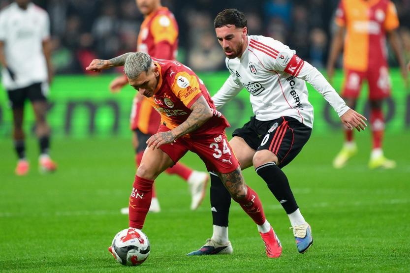 Galatasarayda Lucas Torreira gelişmesi Yönetimle görüştü...