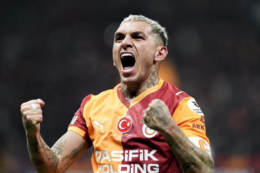 Galatasarayda Lucas Torreira gelişmesi Yönetimle görüştü...