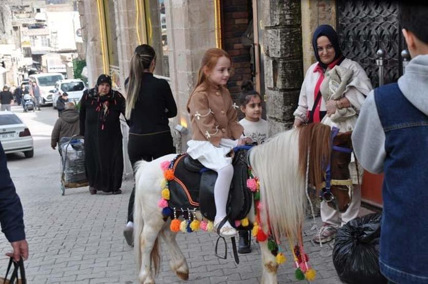 Mardin Turizminde ‘Uzak Şehir’ Etkisi Bayramda Şehir Doldu Taştı, Otellerde Doluluk Yüzde 99a Ulaştı