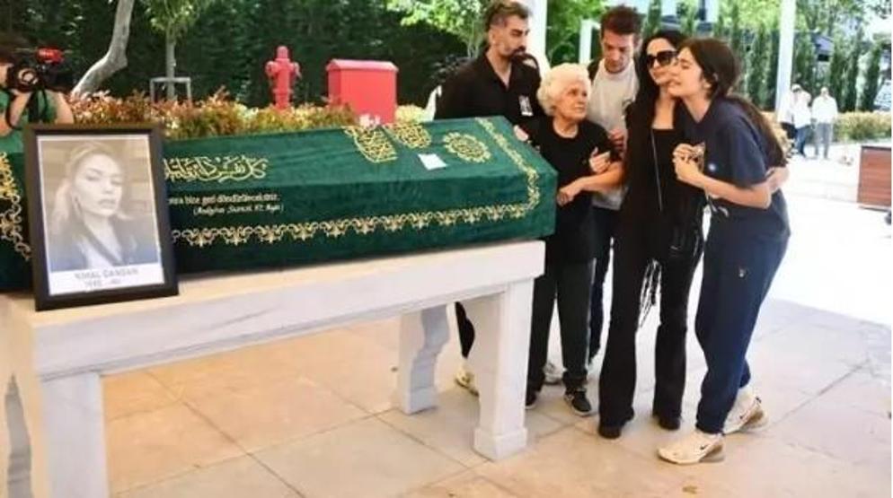Nihal Candan’ın kardeşi Su Candan’dan yürek burkan paylaşım: “Ablamı rüyamda gördüm”