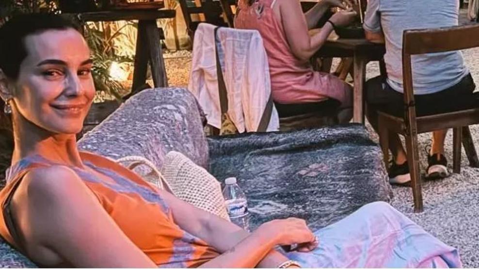 Arzum Onan sade güzelliğiyle sanal medyayı büyüledi Yeni pozlarına beğeni yağdı