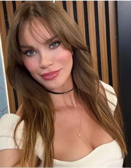 Ebru Şallı’dan şaşırtan beslenme itirafı Yurt dışından bavulla getiriyor
