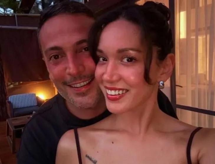 İtalya’da Aşk Turu: Oğuzhan Koç, Hazal Subaşı’nın Doğum Gününü Roma’da Unutulmaz Bir Sürprizle Kutladı
