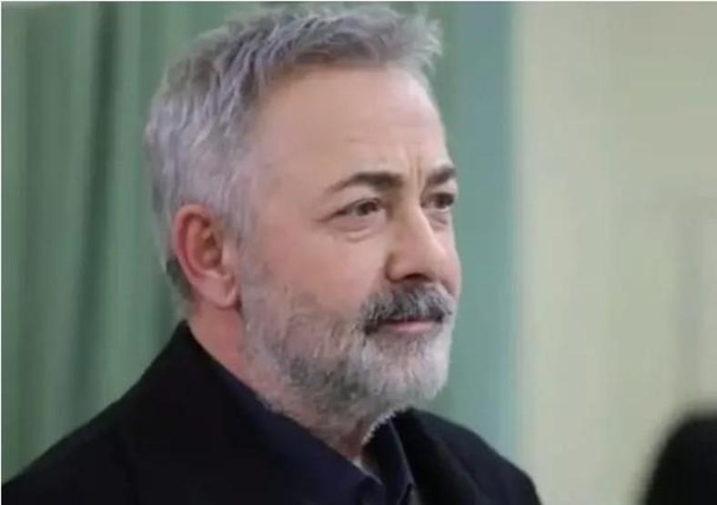 Mehmet Aslantuğ’un Acı Günü: Annesi Hayatını Kaybetti