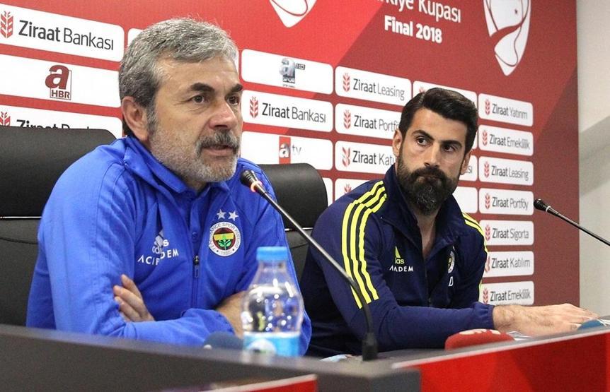 FENERBAHÇEDE TEKNİK DİREKTÖR GELİŞMESİ | Aziz Yıldırım, Aykut Kocaman için kararını verdi