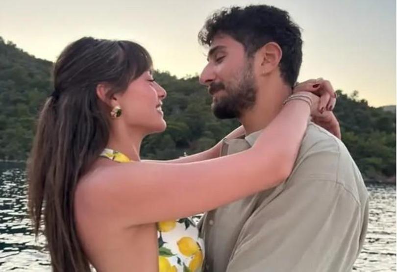 Sıla Türkoğlu ve Ata Ayyıldız’dan romantik kare Evlilik hazırlığı gündemde
