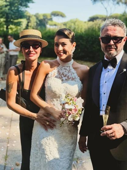 Roma’da Romantik Düğün İbrahim Selim ve Ayşe Şeyma Keten Evlendi... Serenay Sarıkayadan Aslı Envere Nikahta Kimler Yoktu ki...
