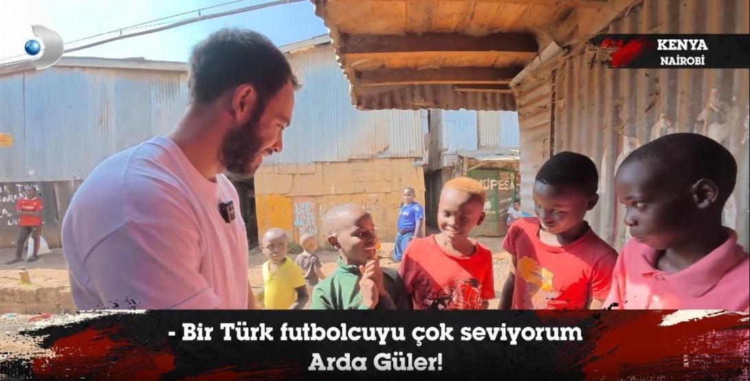 KURALSIZ SOKAKLARDA ARDA GÜLER SEVGİSİ
