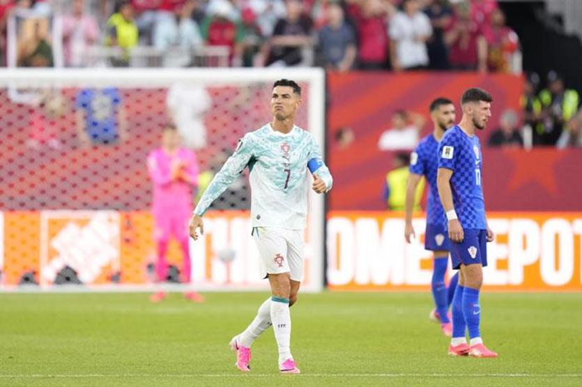 Portekiz tur atladı: Ronaldo tarihe geçti