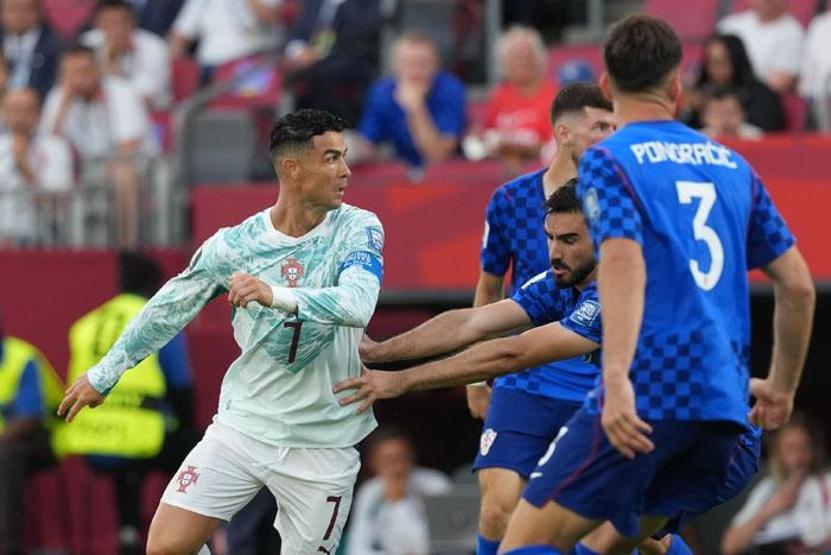 Portekiz tur atladı: Ronaldo tarihe geçti