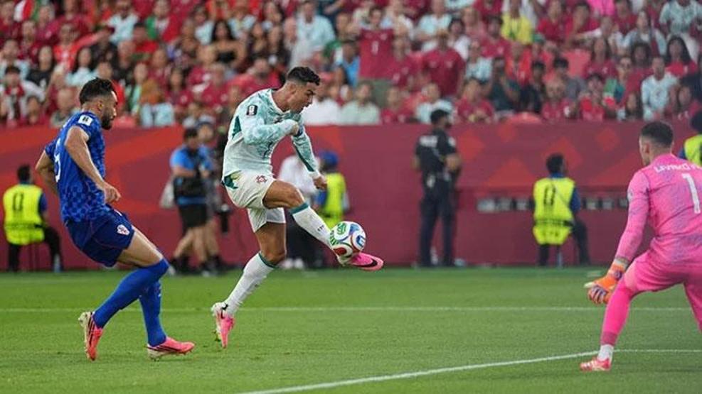 Portekiz tur atladı: Ronaldo tarihe geçti