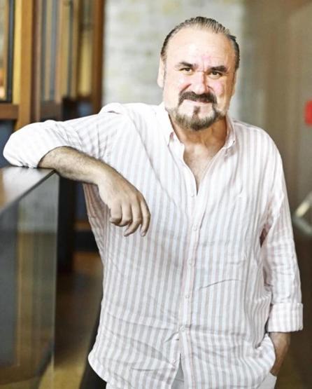 Hakan Aysev’den 7’nci Evlilik Açıklaması: “Bu Sefer Çok Uzun Soluklu Olacak”
