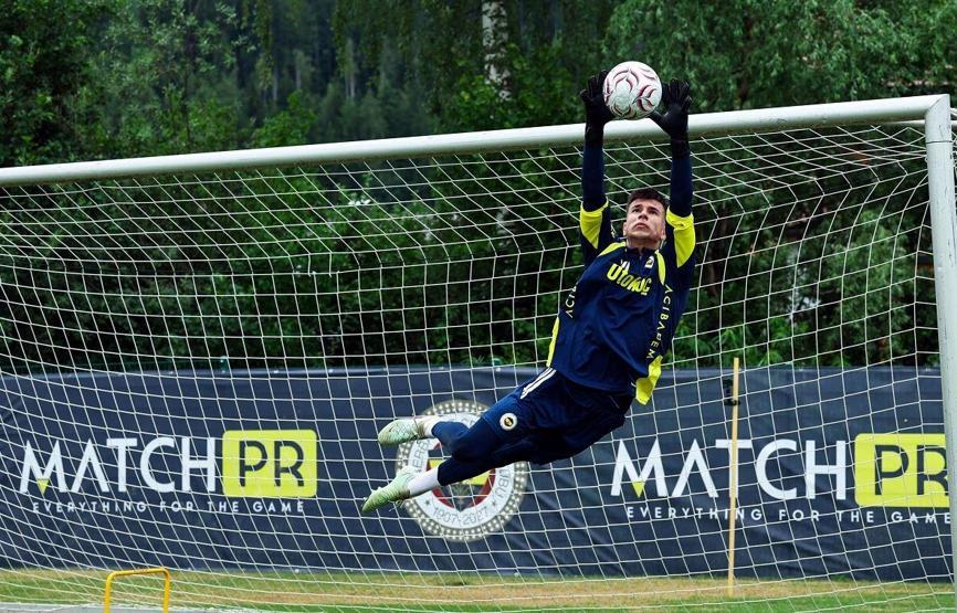 Fenerbahçe, Avusturya mesaisine başladı