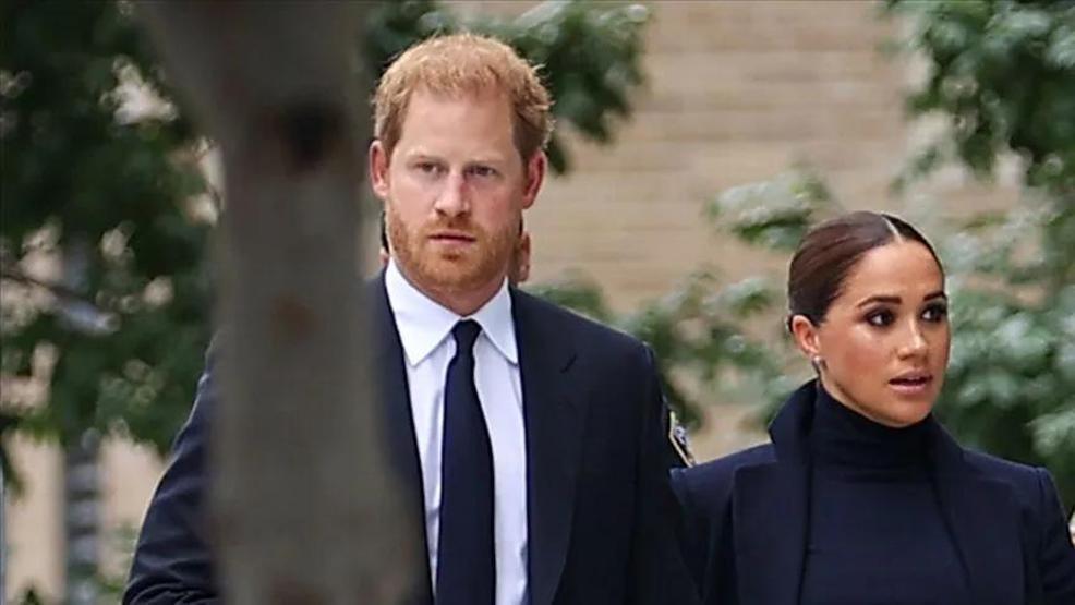 Gidişi gibi dönüşü de olaylı Prens Harry için son dakika şoku: Buckingham kapıları kapattı...