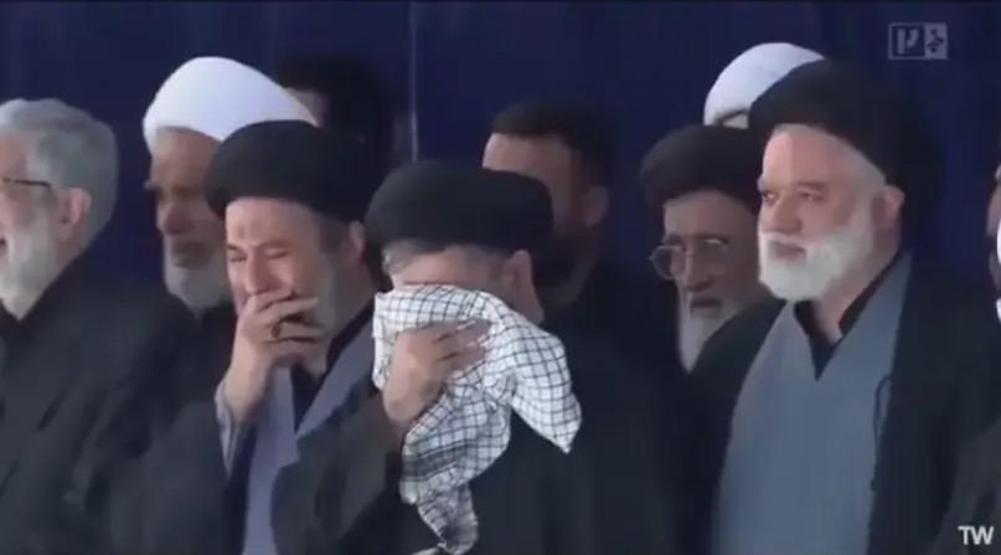 Hamaneye tarihi veda Üç oğlu da gözyaşı döktü