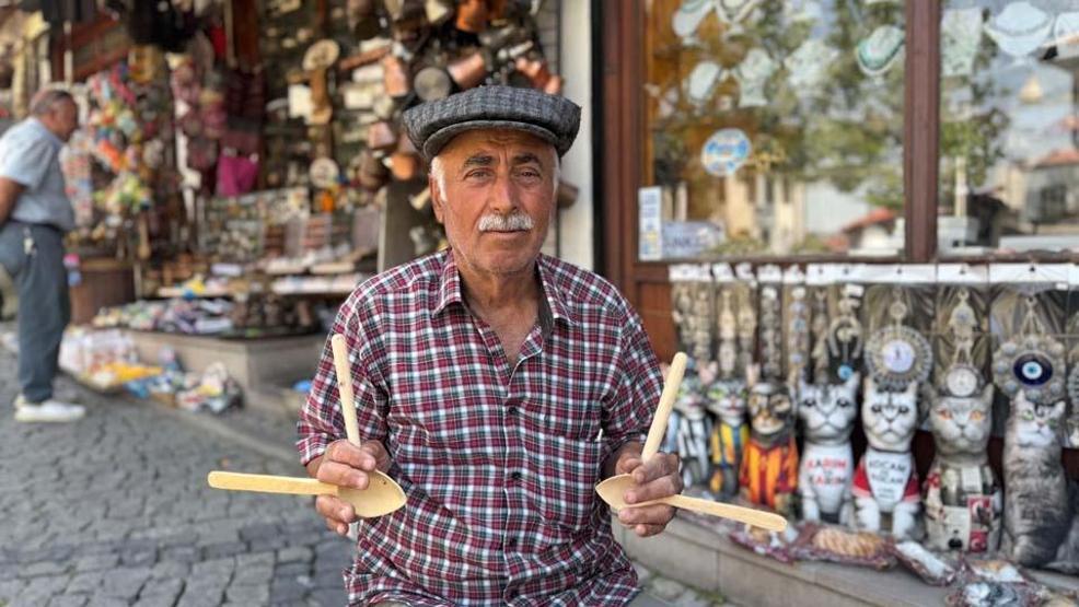 Pür dikkat izledi: İzlanda Başbakanına Ankara usulü karşılama