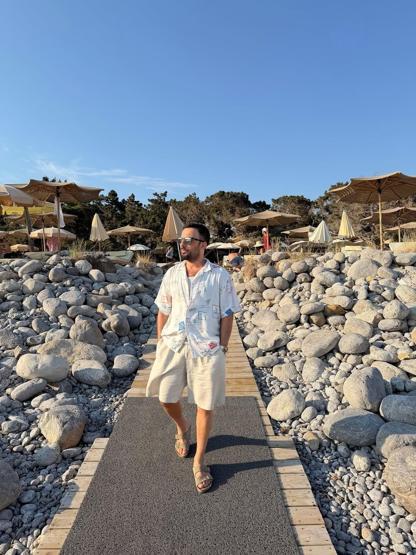 Megastar Tarkandan tatil pozları Beğeni butonu çöktü İbizadan selamlar