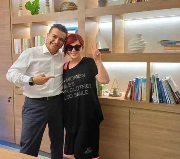 Emel Müftüoğlu 1 yılda 22 kilo verdi Son hali sanal medyada gündem oldu