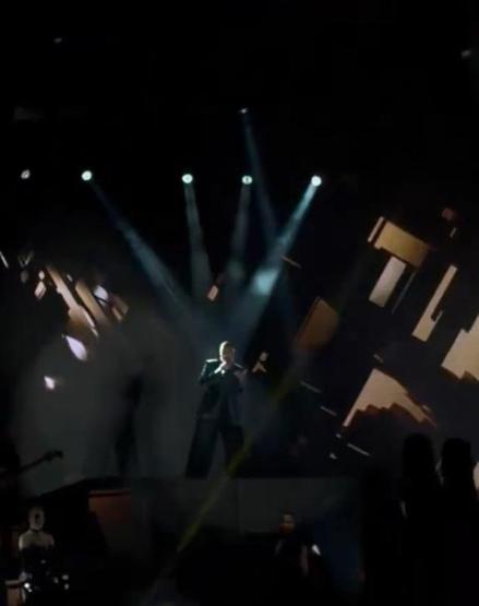 İstanbulda Ricky Martin Rüzgarı Konserdeki Enerjisi İle Büyüledi Binlerce Kişi Aynı Anda Eşlik Etti