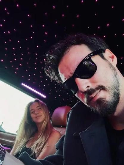 Mert Yazıcıoğlu’ndan Sevgilisiyle Romantik Paylaşım İspanya Tatilinden Aşk Dolu Kareler