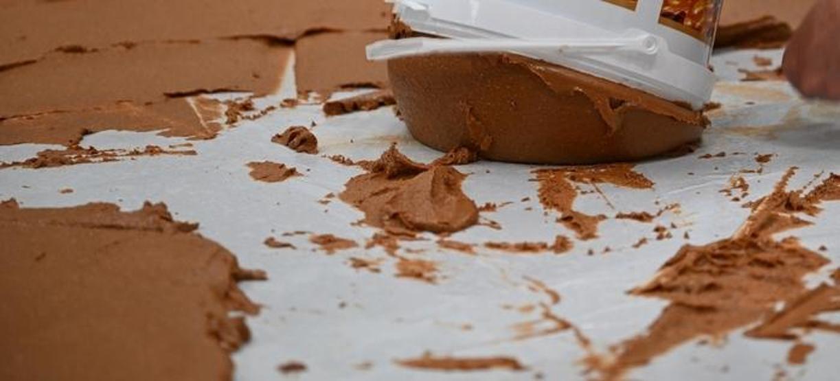 Alerjisi olanlar bu müzeye giremiyor Zeminde tam 360 kilo fıstık ezmesi var...
