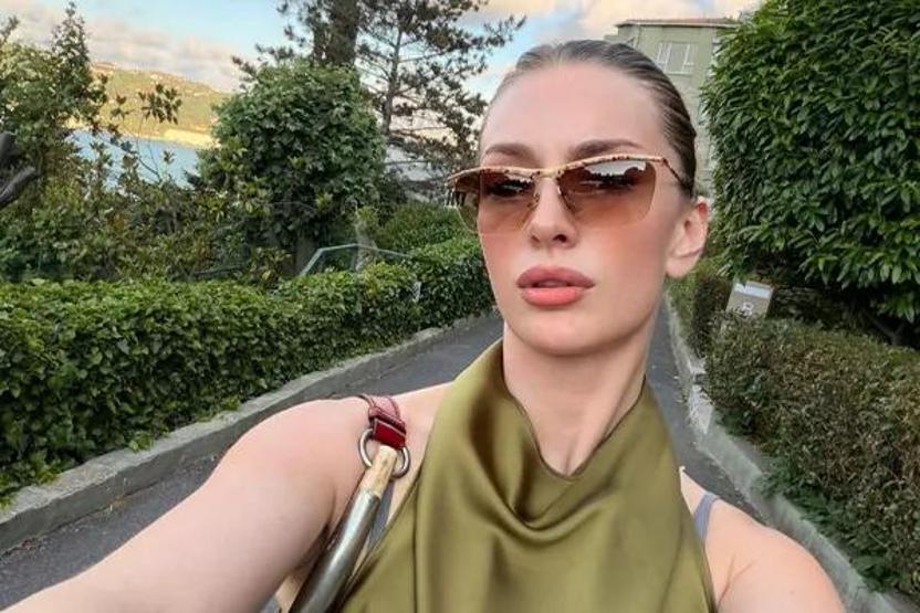 Maldivler Görüntüleri Gündem Oldu Yasemin Kay Allen Yasal İşlem Başlatıyor: O Kişi Ben Değilim