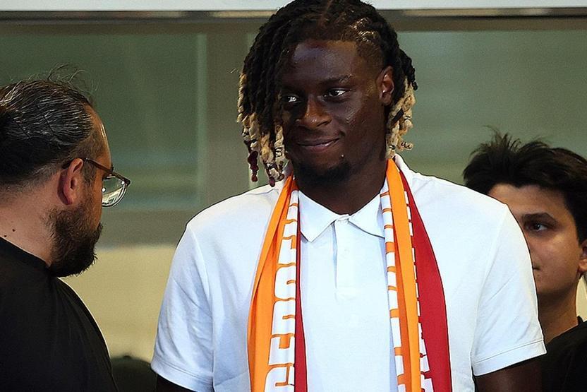 Lesley Ugochukwu, Galatasaray için İstanbul’da
