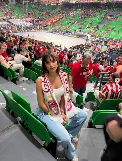 Tribünde birkaç saniye görünmüştü, hayatı değişmişti Marigona Gonaya özel servis